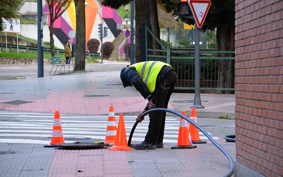 travaux assainissement Le Plessis-Brion